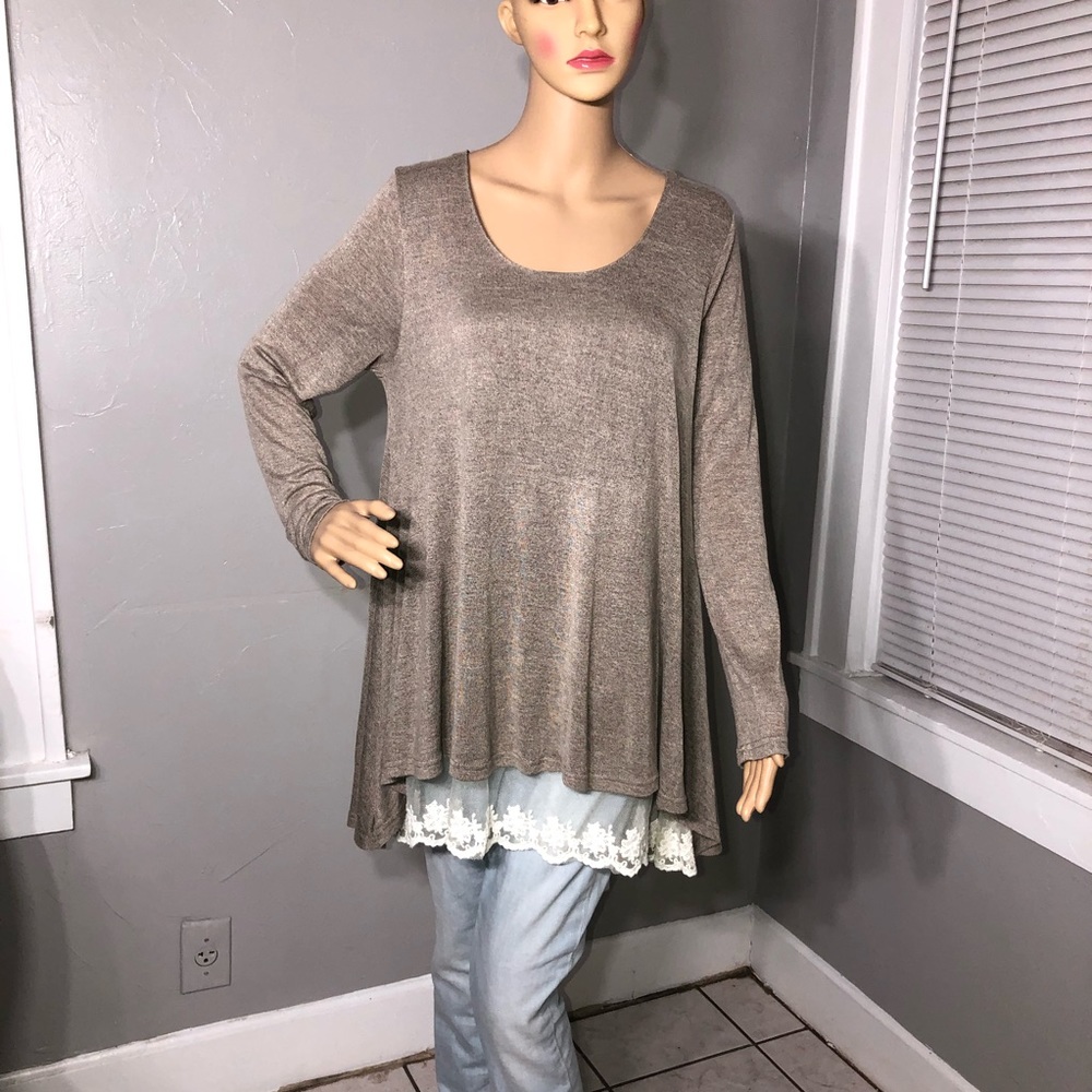 umgee usa... blouse tunic size M